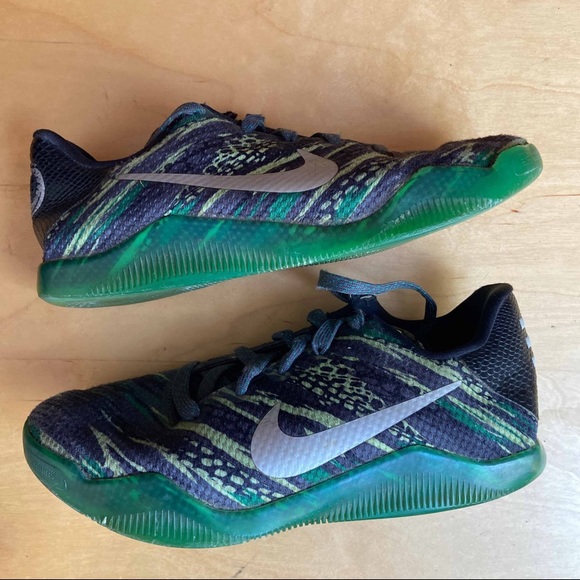 Nike Kobe 11 - Picture 2 of 9